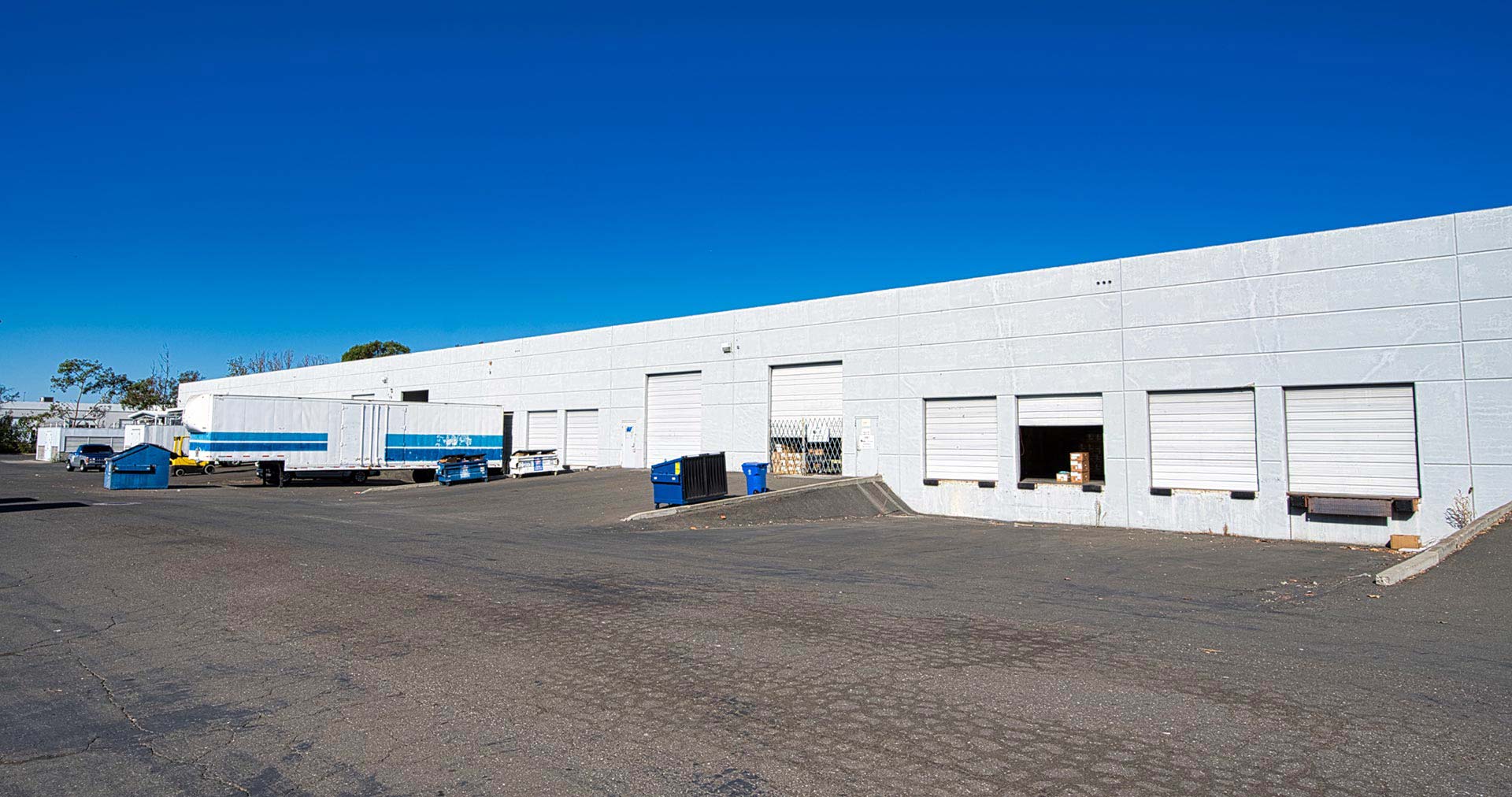 Bayview Business Park exterior photo of loading dock
